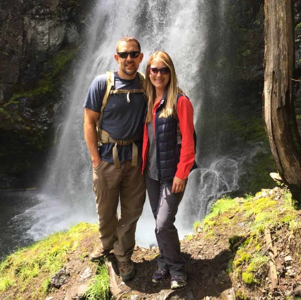 The owner of Tieton Tea posing with her husband