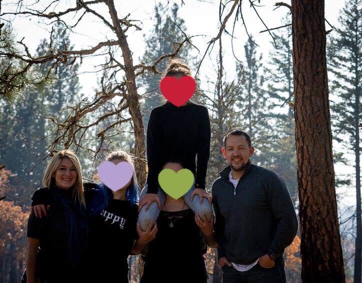 Photo of whole family of tea business owner