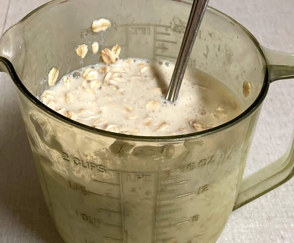 oats soaking in nondairy milk